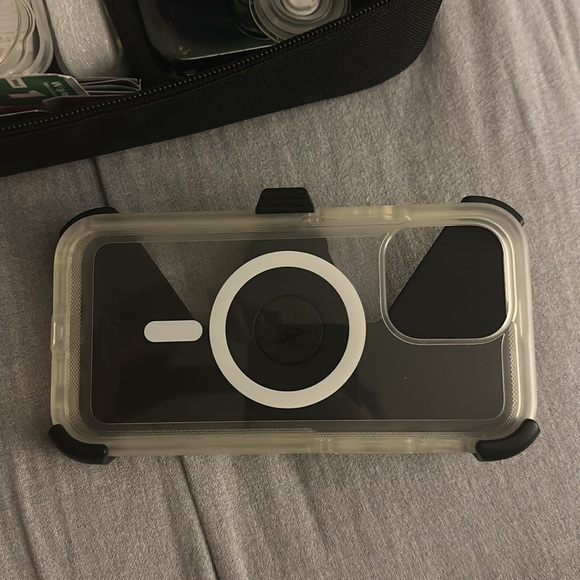 14 promax. Pelican case with belt clip. Iphone 14pro-max - Picture 4 of 7